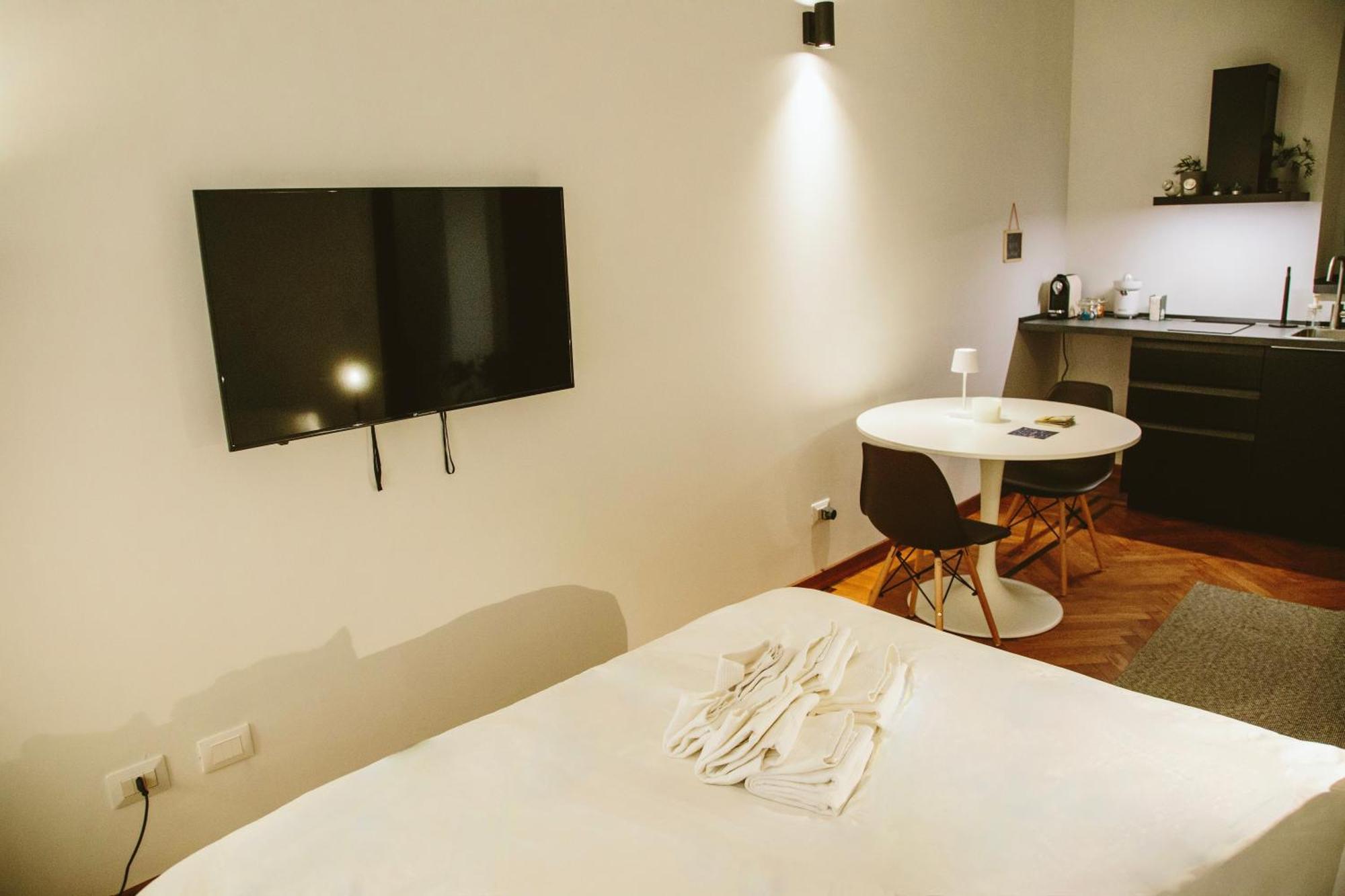Appartamenti Boutique "Camerana14" Турин Экстерьер фото